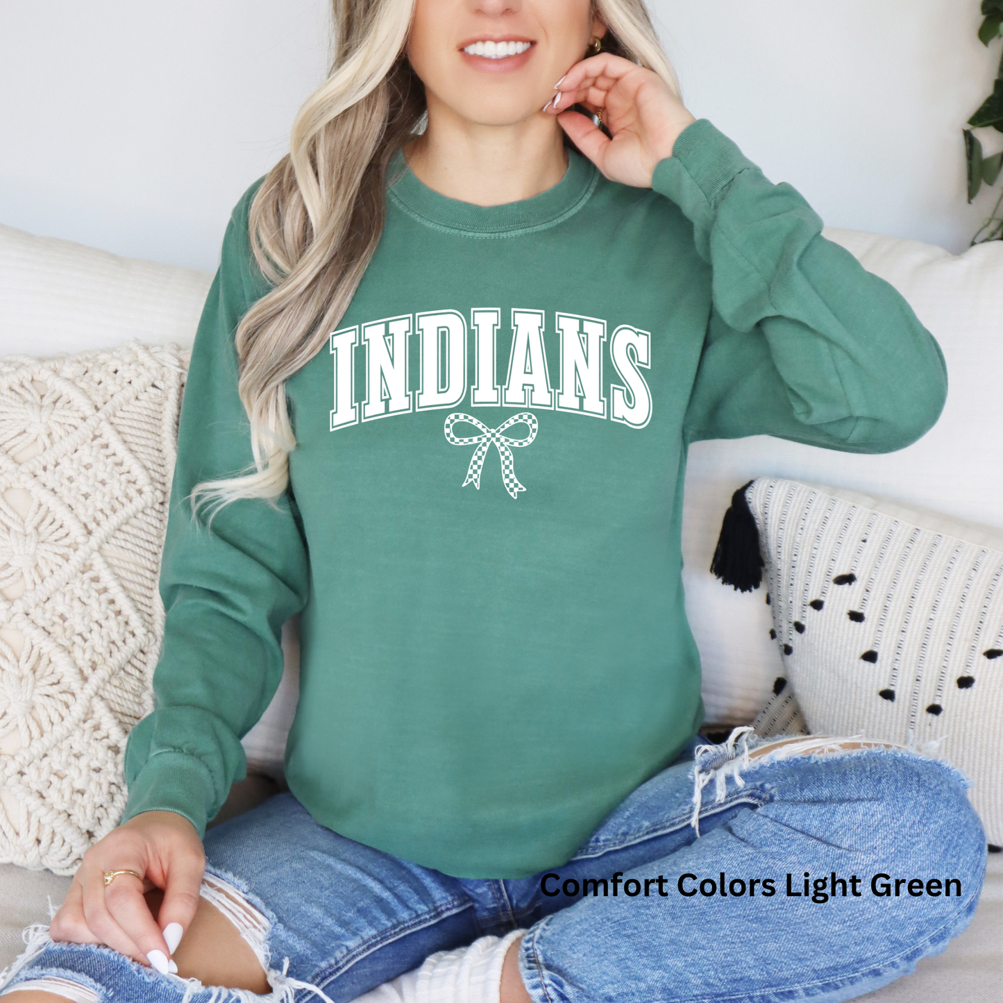 Indians with Bow (White Design)